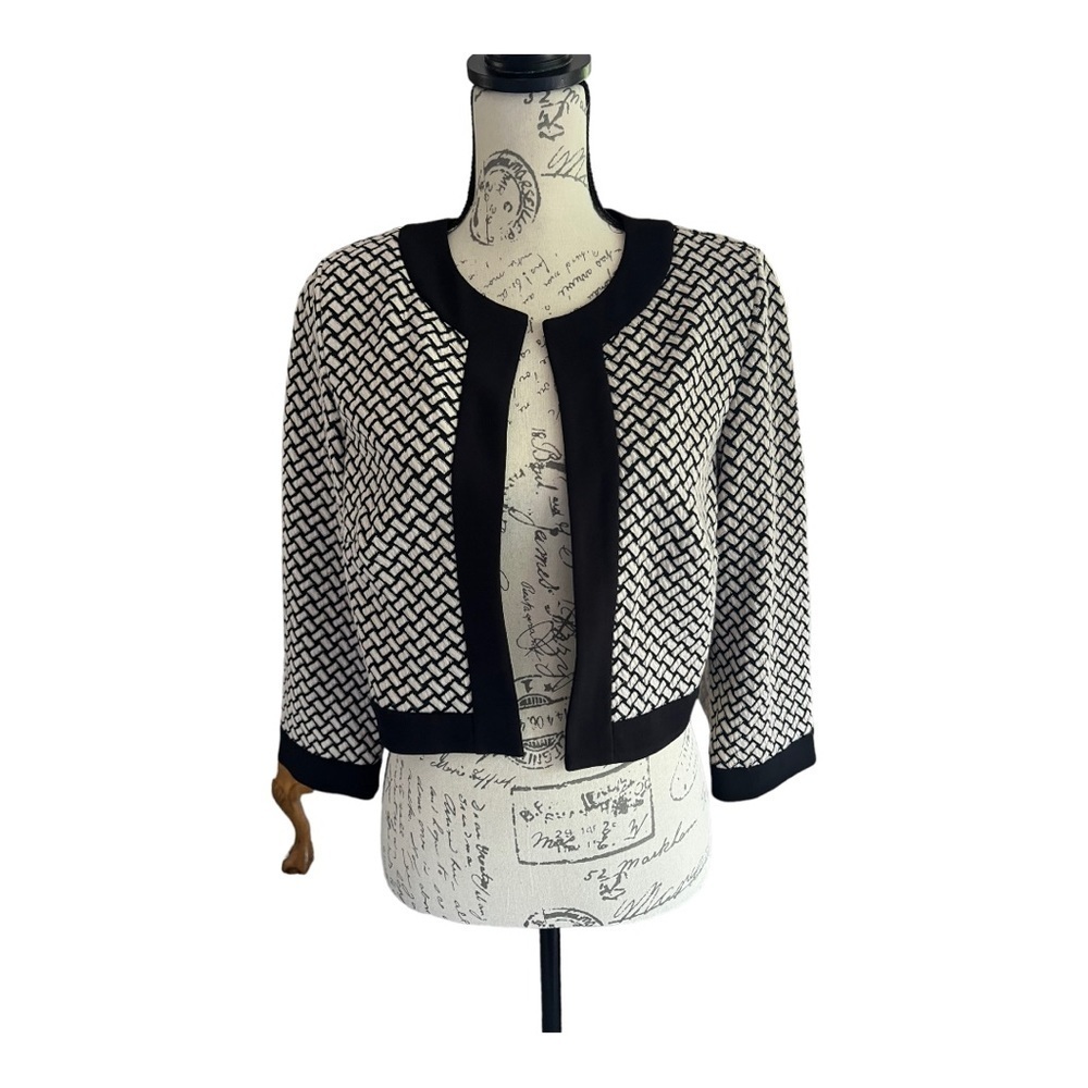 JESSICA Howard cropped jacket size 10